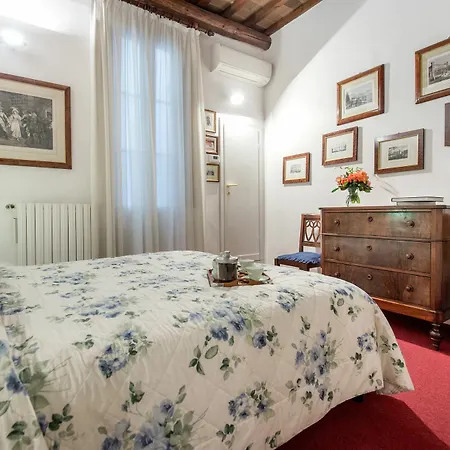 Bb Charme - Ponte Vecchio Apartment
