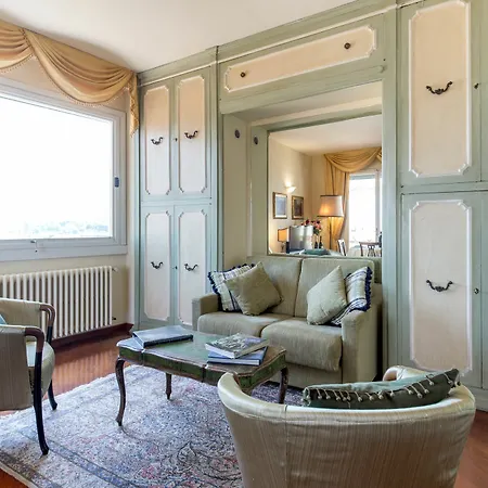 Bb Charme - Ponte Vecchio Appartement *